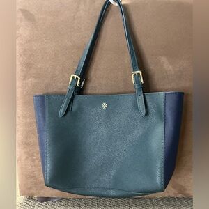 Tory Burch Tote (like new)